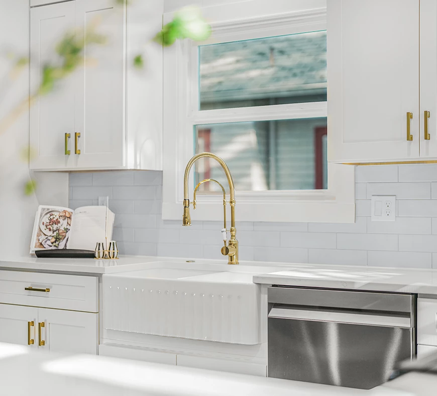 bathroom remodeling contractor