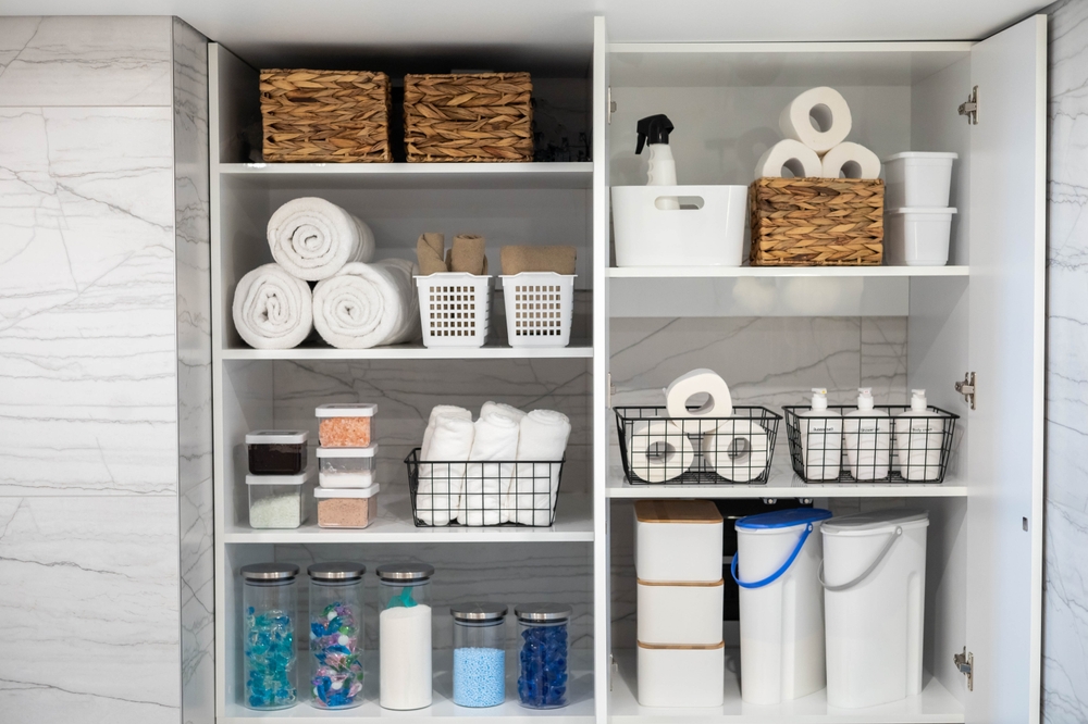 bathroom organization